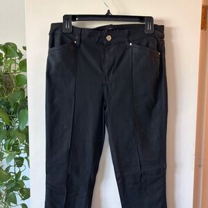 Women's Black Skinny Jeans